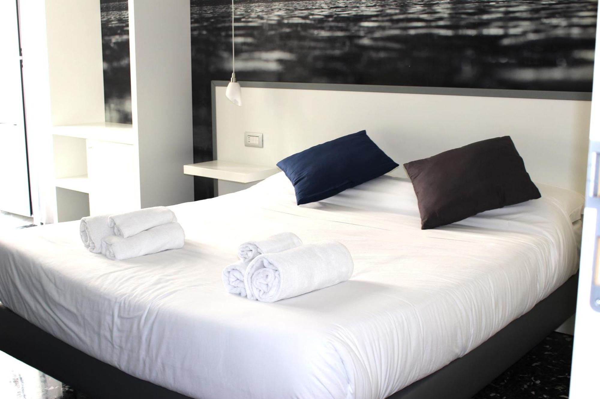 Beverello Rooms Napoli Ngoại thất bức ảnh