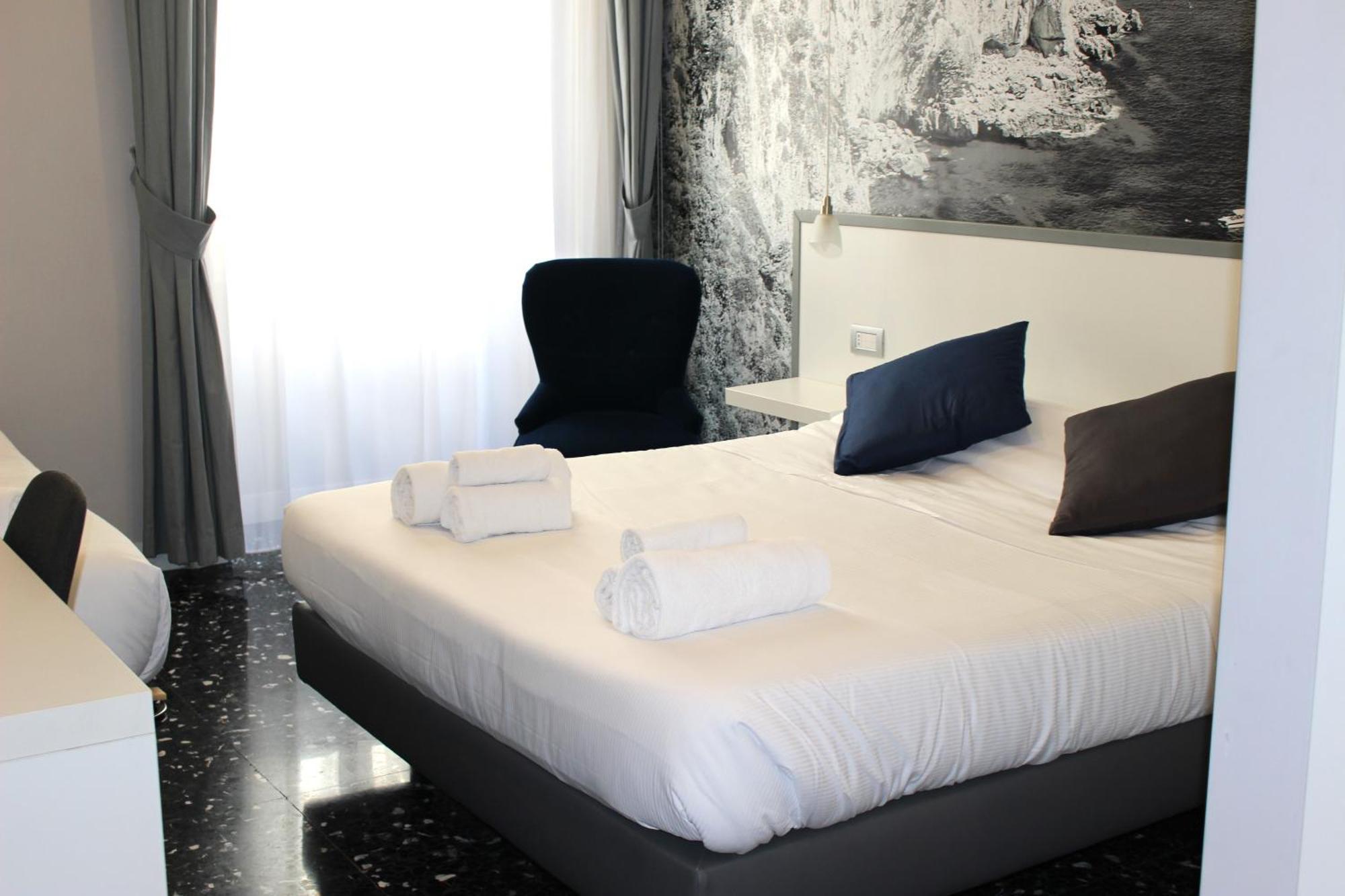Beverello Rooms Napoli Ngoại thất bức ảnh